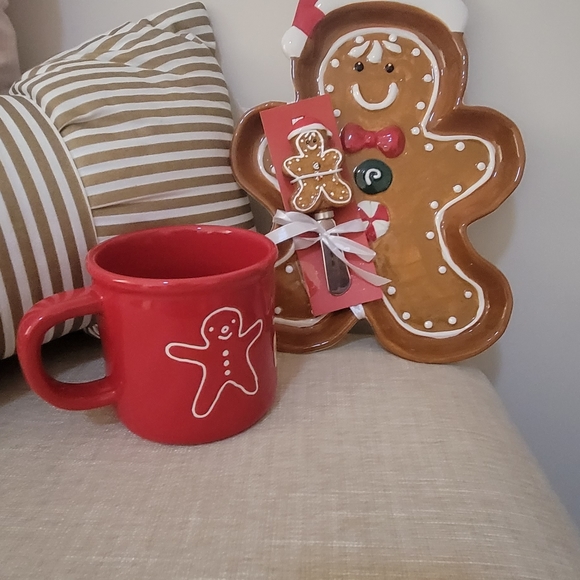 Gingerbread cheese cutter and tray - Picture 2 of 3